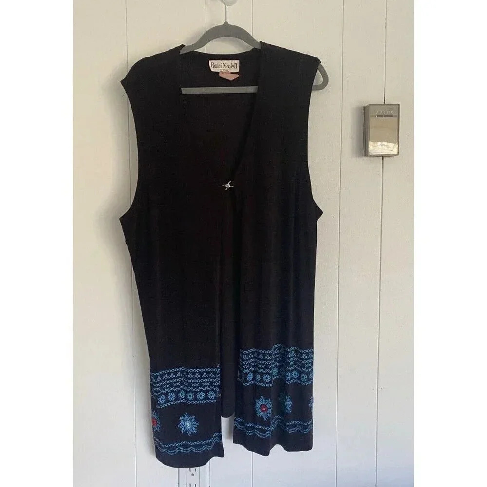 Ronni Nicole II Maxi Vest Black With Turquoise And Pink Buttons & Print 20W